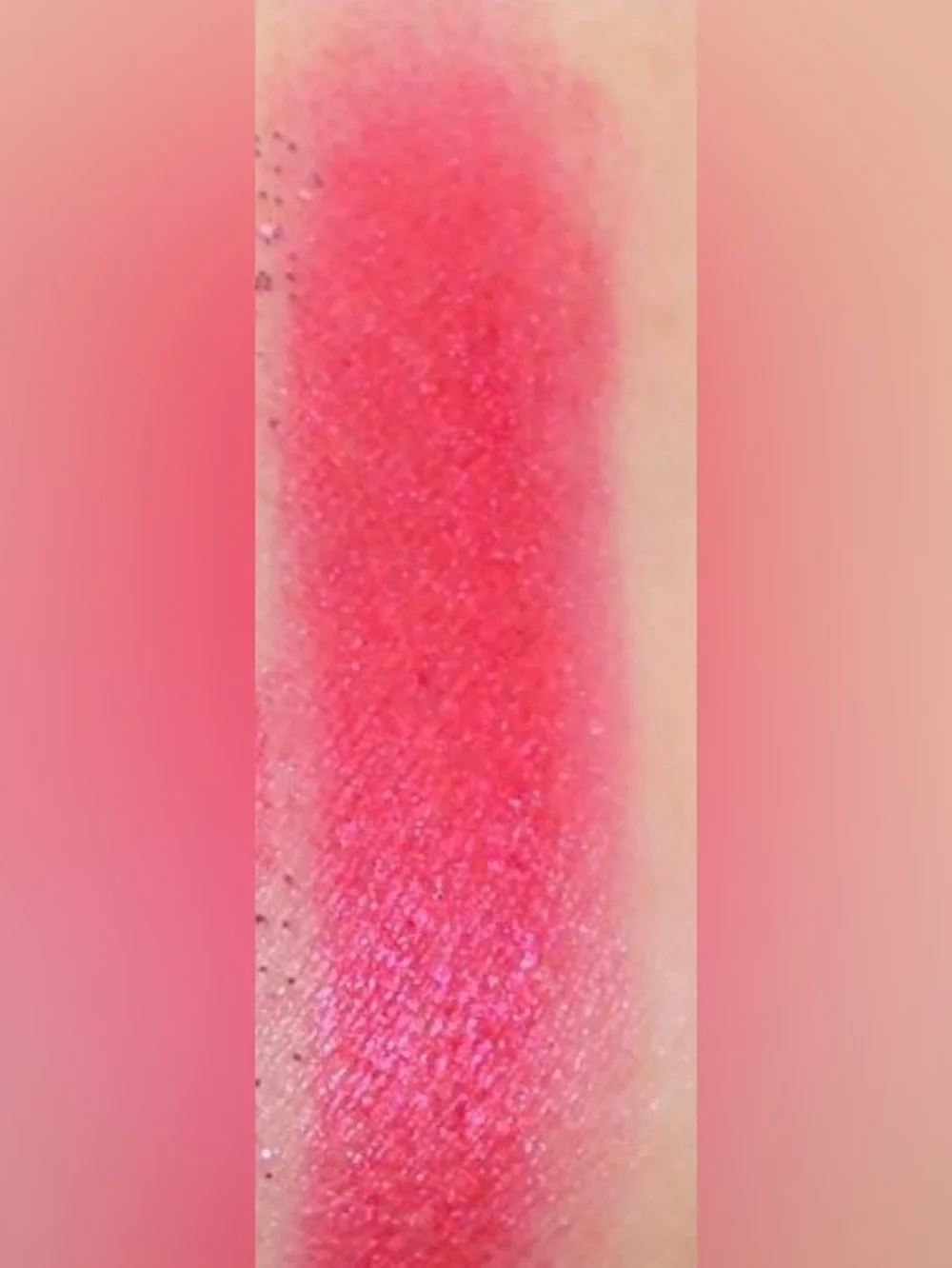 NWOT MAC Cosmetics Loose Pigment Mini - Bright Fuchsia